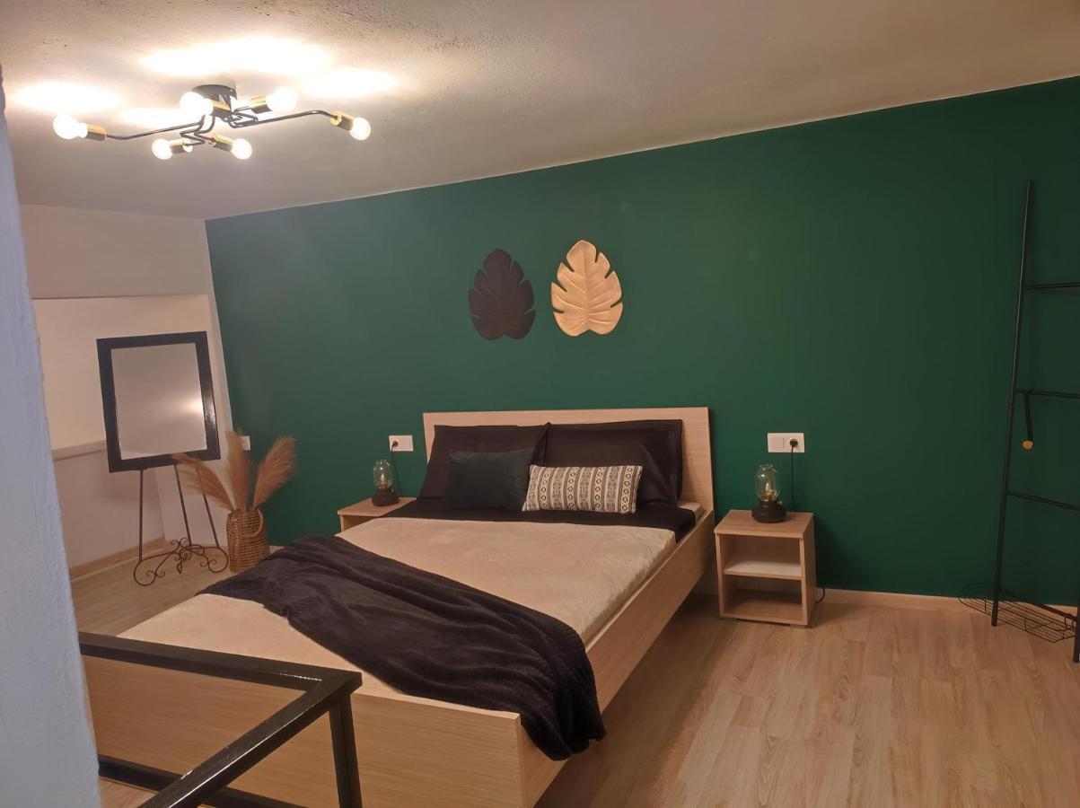 העיירה רתימנו Loft Apartment Venga מראה חיצוני תמונה